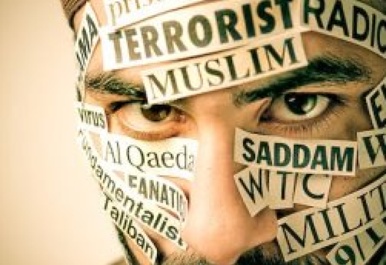 
<span>فيسبوك: دعوة فرنسية لذبح المسلمين عوضاً عن الأغنام</span>
