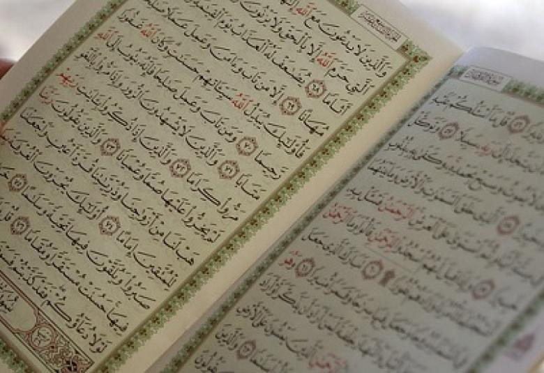 
<span>العلامة اللبناني والمرجعية الدينية الراشدة هاني فحص في ذمة الله </span>
