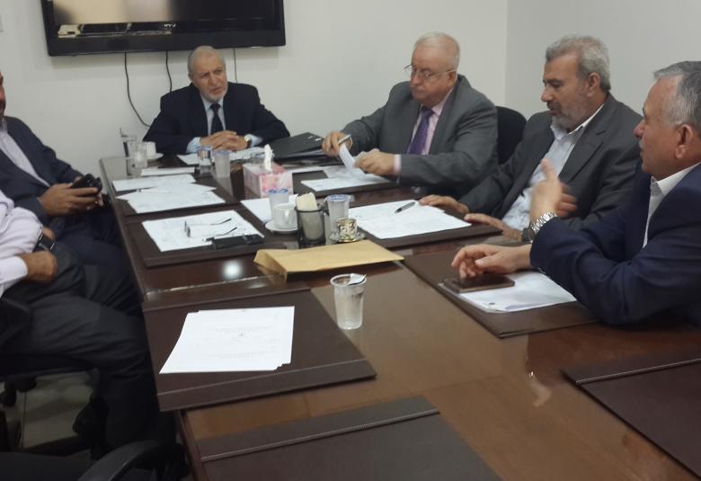 
<span>اجتماع مركز الدراسات  والاستشارات  والتدريب في منتدى الوسطية </span>
