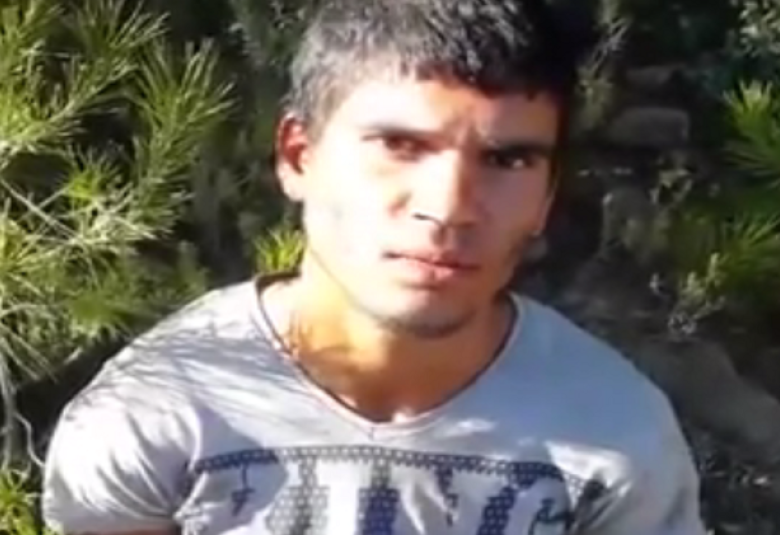 
<span>والإسلام منكم براء..."داعش" يتبنى قطع رأس راعي الأغنام في تونس</span>
