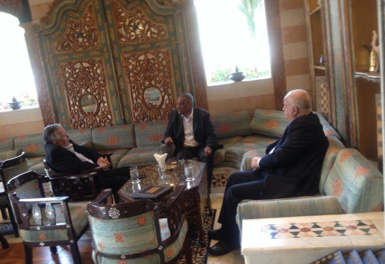 
<span>لقاء ودي...</span>
