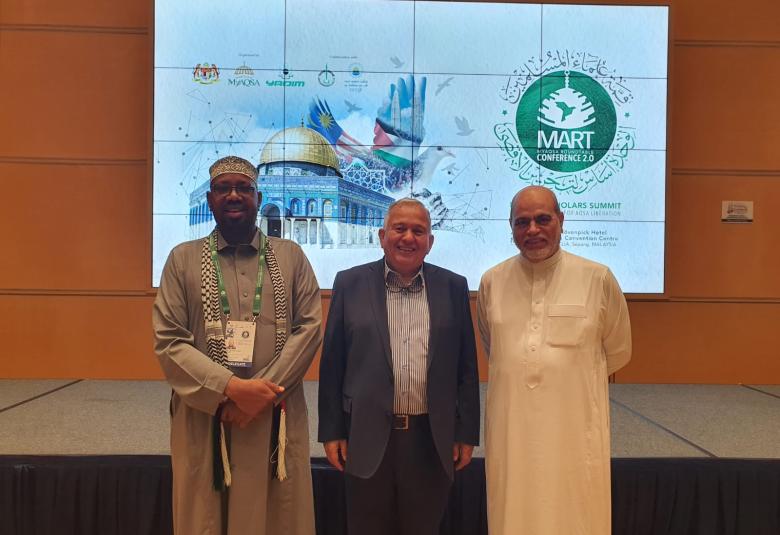 
<span>الأمين العام للمنتدى العالمي للوسطية المهندس مروان الفاعوري يشارك في قمة علماء المسلمين </span>
