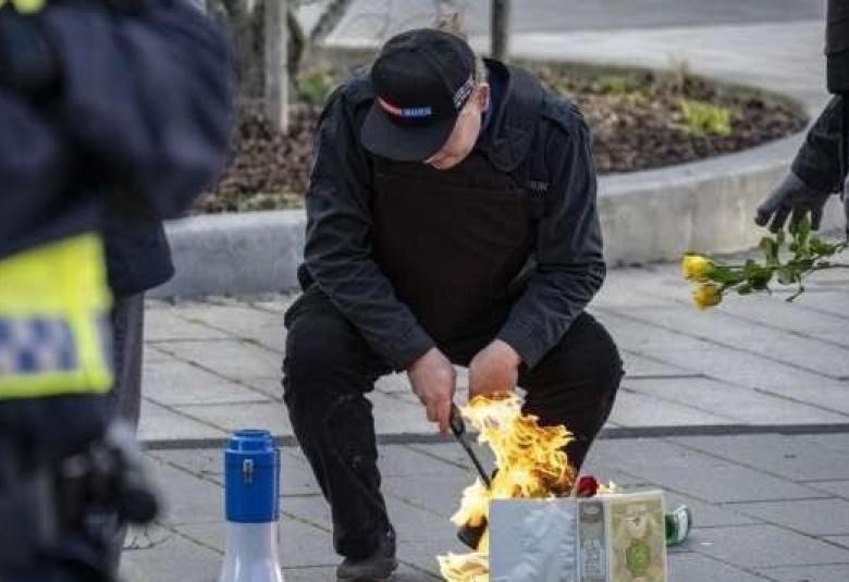 
<span>أ. د محمد كورماز معلقاً على محاولات حرق المصحف الشريف في السويد</span>
