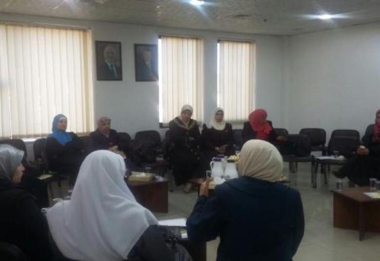 
<span>منتدى الوسطية يعقد لقاء صديقات المنتدى بعنوان"المرأة طاقة، عطاء وواقع"</span>
