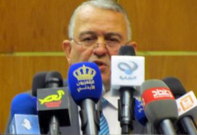 
<span>"الغد" تصوب: الفاعوري لم يسئ للإخوان المسلمين</span>
